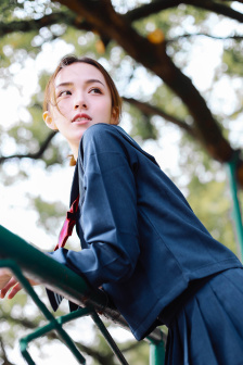 箱中女2